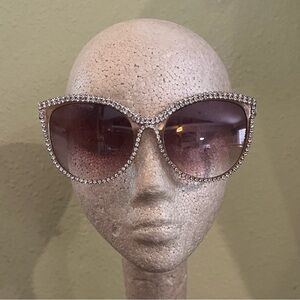 Fashion Cat Eye Champagne Rhinestone-Embellished Sunglasses